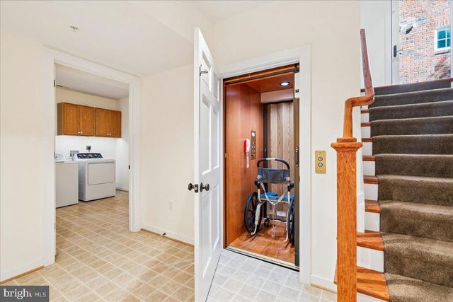5321 43RD ST NW, Washington, DC 20015