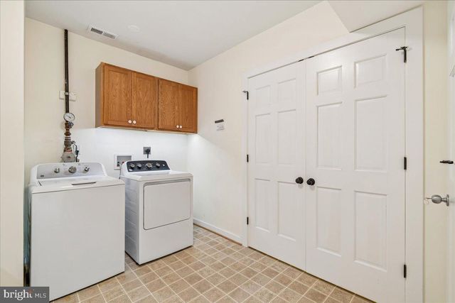 5321 43RD ST NW, Washington, DC 20015