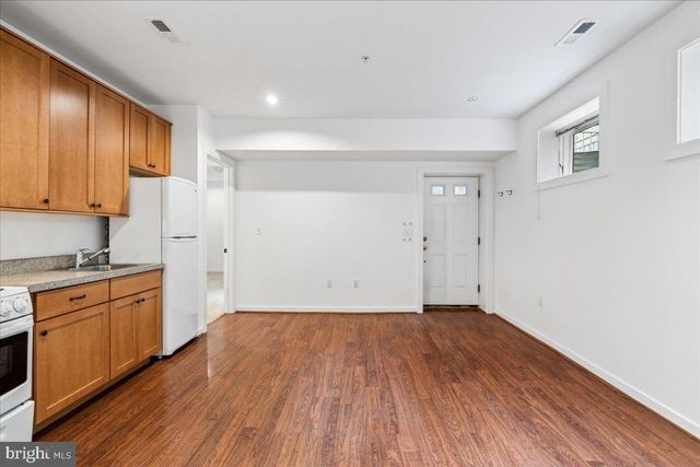 5321 43RD ST NW, Washington, DC 20015