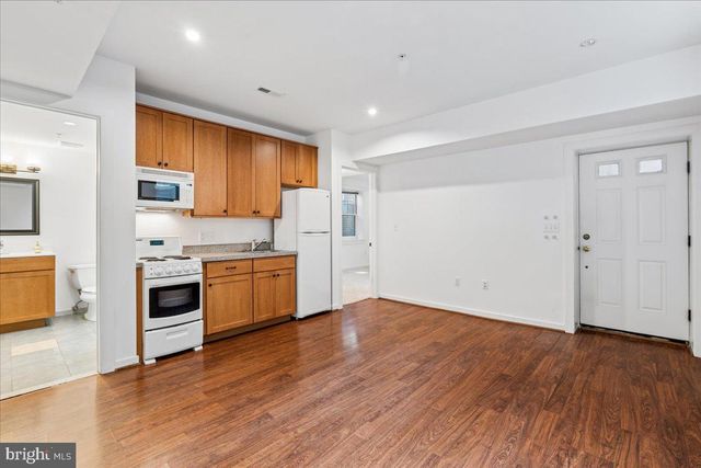 5321 43RD ST NW, Washington, DC 20015