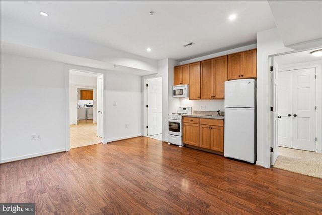 5321 43RD ST NW, Washington, DC 20015
