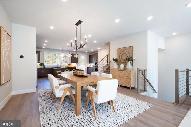 1610 FELLOWSHIP SQ, Reston, VA 20190