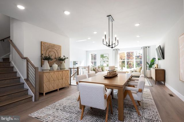 1610 FELLOWSHIP SQ, Reston, VA 20190