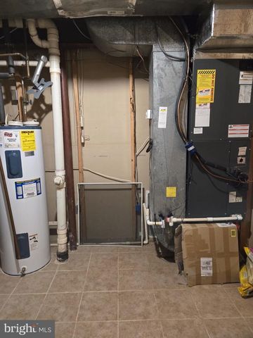 11348 BAROQUE RD, Silver Spring, MD 20901