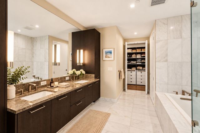 501 West Ave 3404, Austin, TX 78701