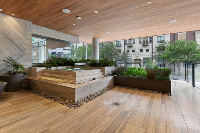 501 West Ave 3404, Austin, TX 78701