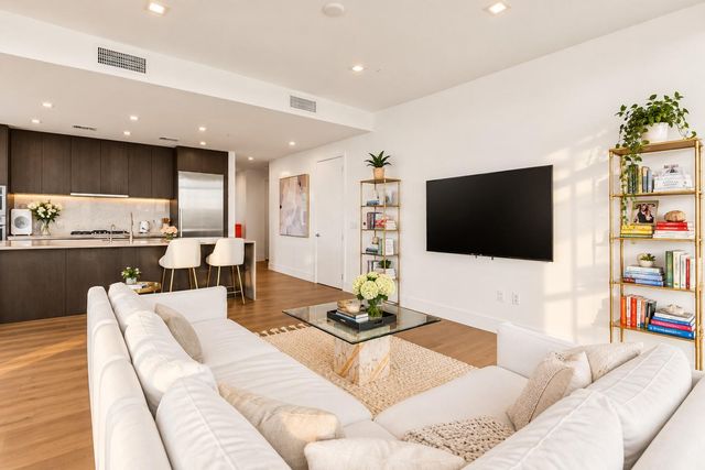501 West Ave 3404, Austin, TX 78701