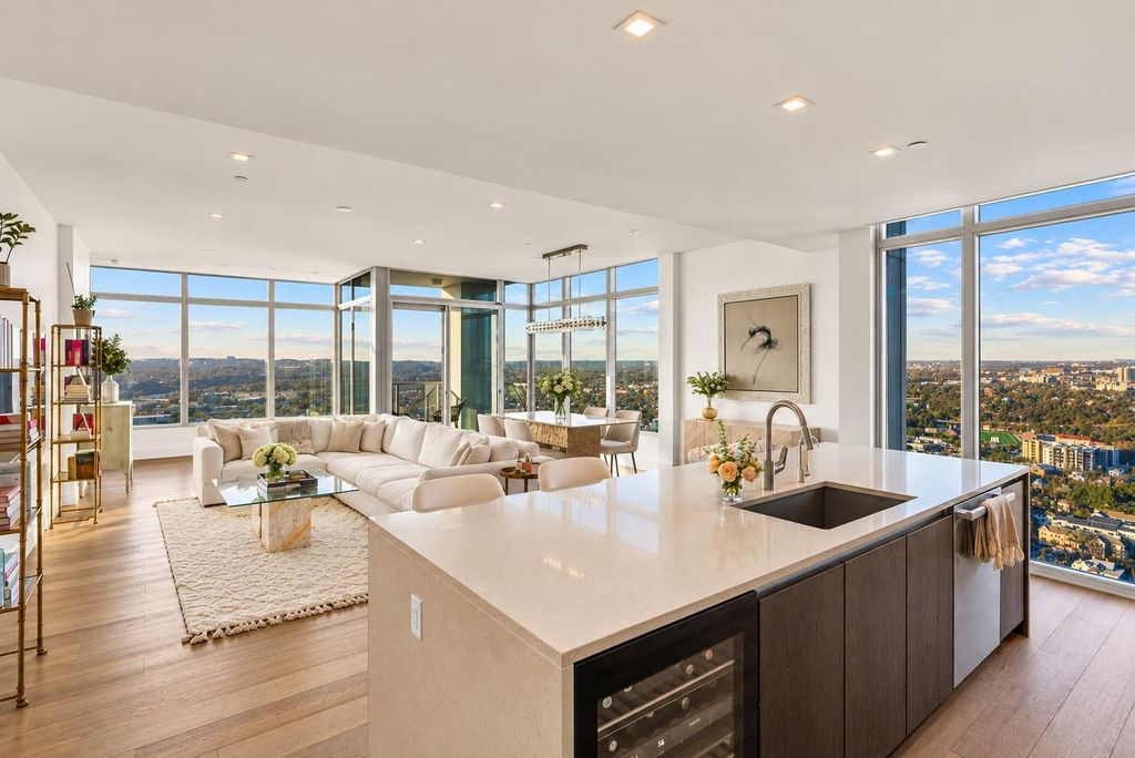 501 West Ave 3404, Austin, TX 78701