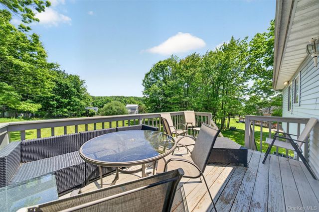 4 Sequoia Trail, Highland Mills, NY 10930