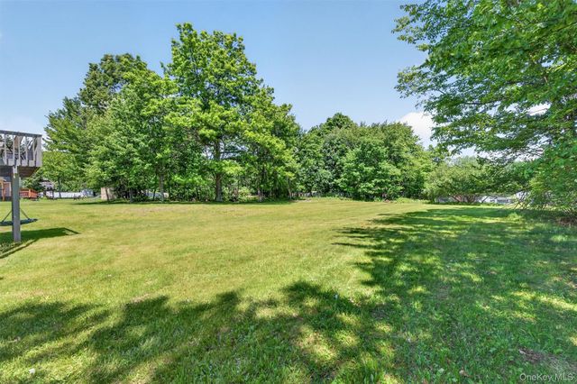 4 Sequoia Trail, Highland Mills, NY 10930