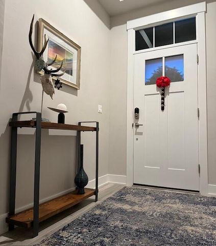 20835 SE Caldera Drive, Bend, OR 97702