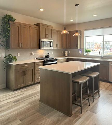 20835 SE Caldera Drive, Bend, OR 97702