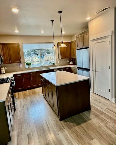 20835 SE Caldera Drive, Bend, OR 97702