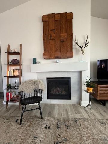 20835 SE Caldera Drive, Bend, OR 97702