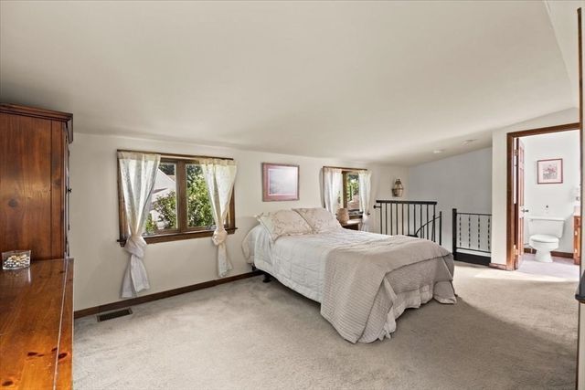 51 Temple Rd, Marshfield, MA 02050