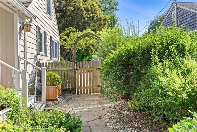 51 Temple Rd, Marshfield, MA 02050