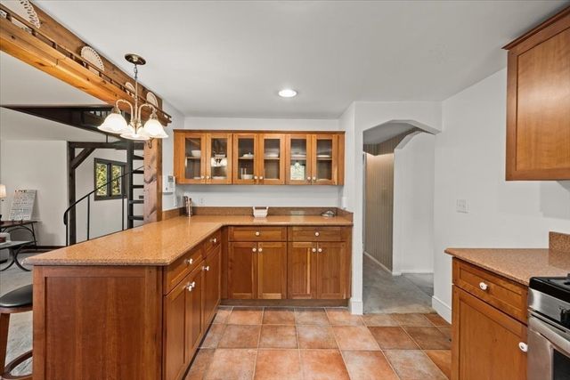 51 Temple Rd, Marshfield, MA 02050