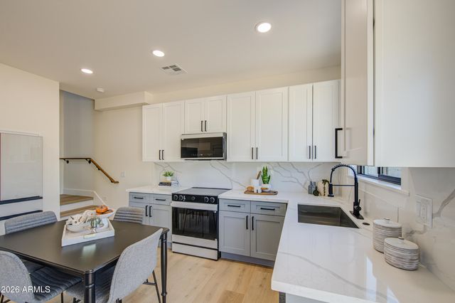 920 E Pasadena Avenue, Phoenix, AZ 85014