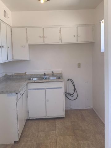 703 Hilton Avenue, El Paso, TX 79907