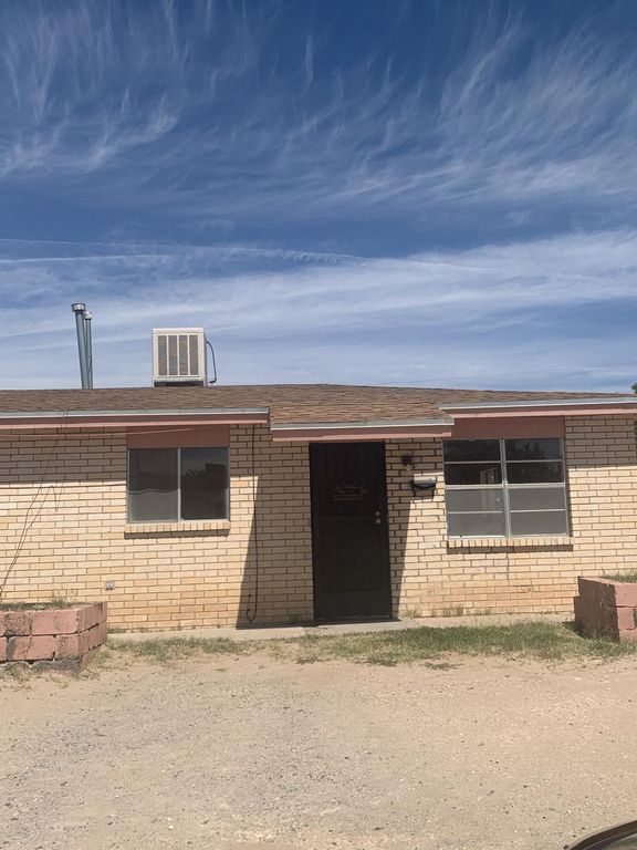 703 Hilton Avenue, El Paso, TX 79907