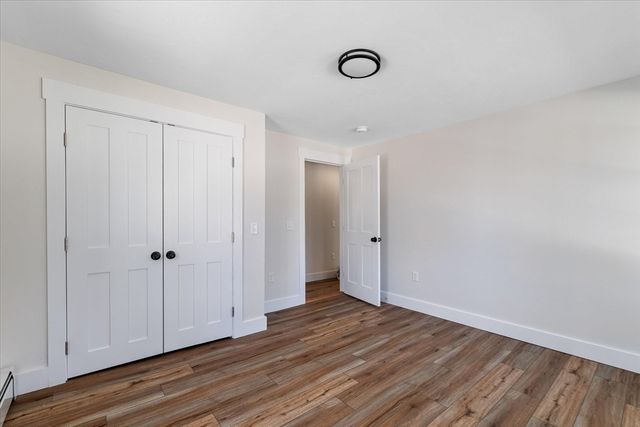 67 Maple St, Oakham, MA 01068