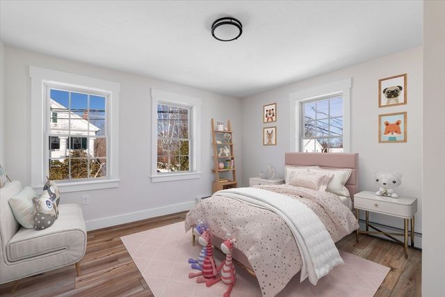 67 Maple St, Oakham, MA 01068