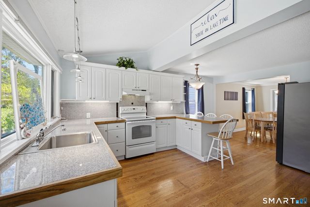 258 Perch Rock Trail, Winchester, CT 06098