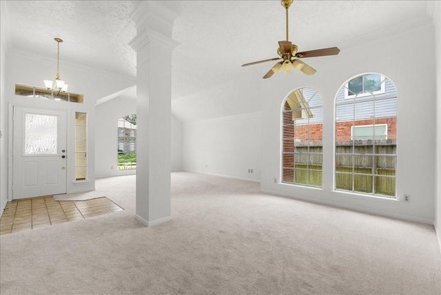 907 Noble Springs Road, Houston, TX 77062