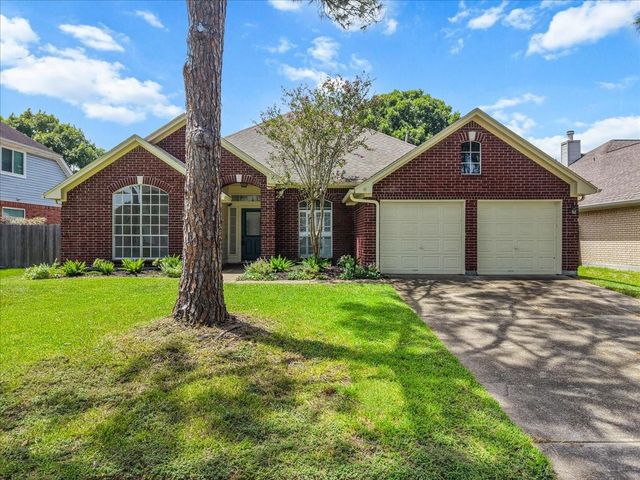 907 Noble Springs Road, Houston, TX 77062