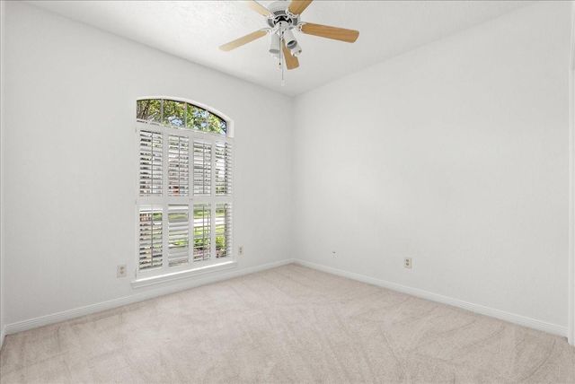 907 Noble Springs Road, Houston, TX 77062