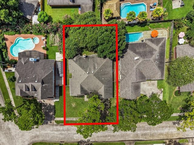 907 Noble Springs Road, Houston, TX 77062