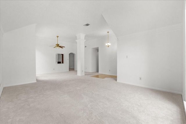 907 Noble Springs Road, Houston, TX 77062