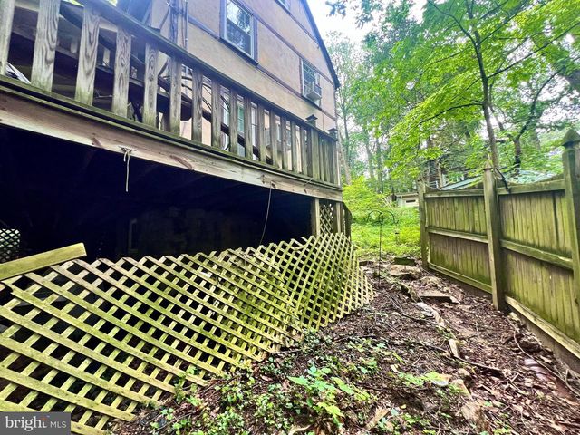 911 SLIGO CREEK PKWY, Takoma Park, MD 20912