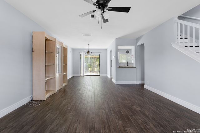 12811 Huntsman Lake Dr, San Antonio, TX 78249