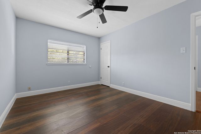 12811 Huntsman Lake Dr, San Antonio, TX 78249