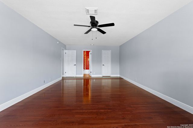 12811 Huntsman Lake Dr, San Antonio, TX 78249