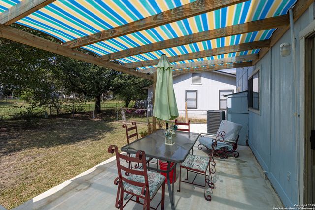 12811 Huntsman Lake Dr, San Antonio, TX 78249