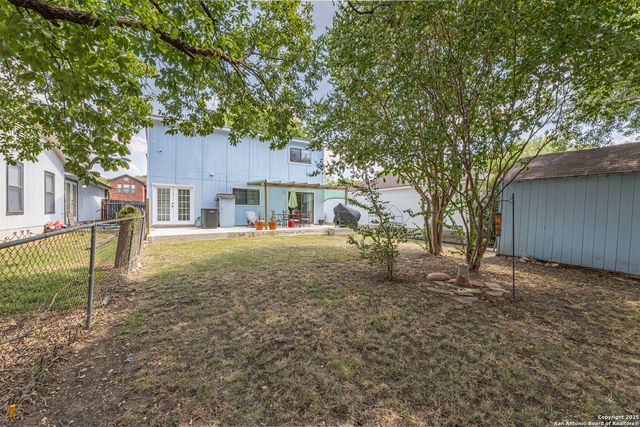 12811 Huntsman Lake Dr, San Antonio, TX 78249