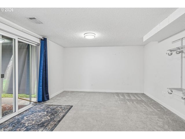 400 Nw 99TH St, Vancouver, WA 98665