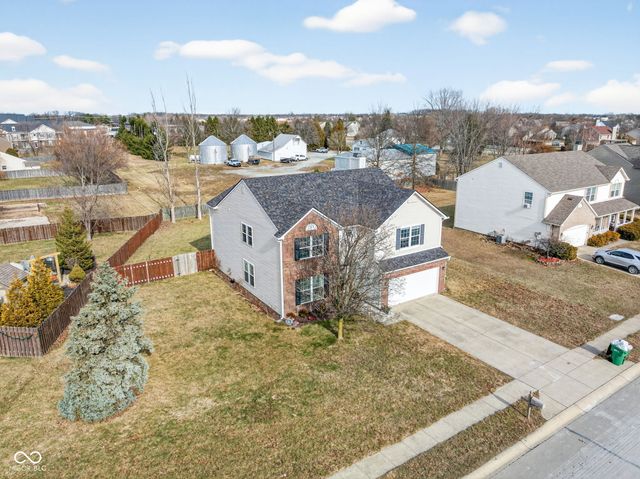 504 Zephyr Way, Westfield, IN 46074