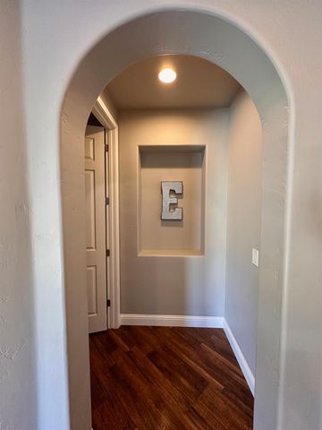 7071 E Dayton Avenue, Fresno, CA 93737