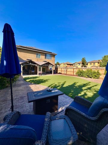 7071 E Dayton Avenue, Fresno, CA 93737