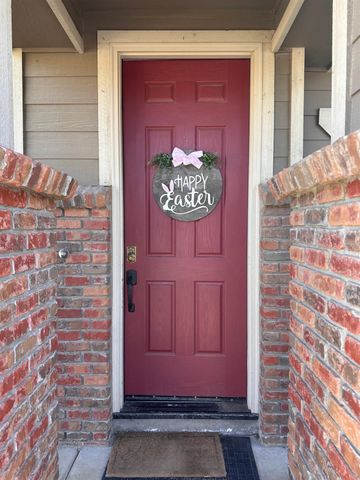 7071 E Dayton Avenue, Fresno, CA 93737