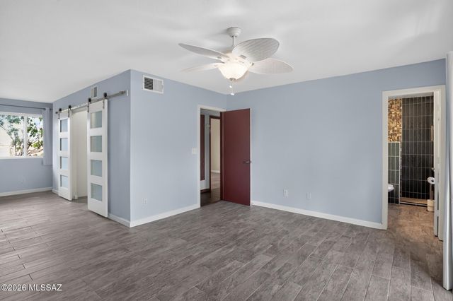 5431 W Calle De La Busca, Tucson, AZ 85745