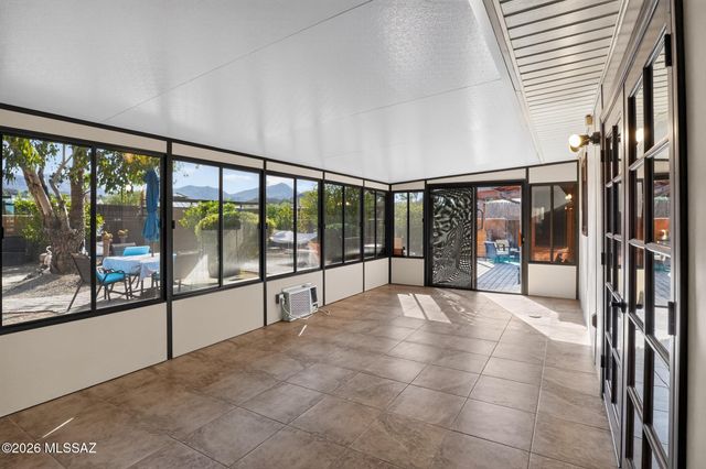 5431 W Calle De La Busca, Tucson, AZ 85745