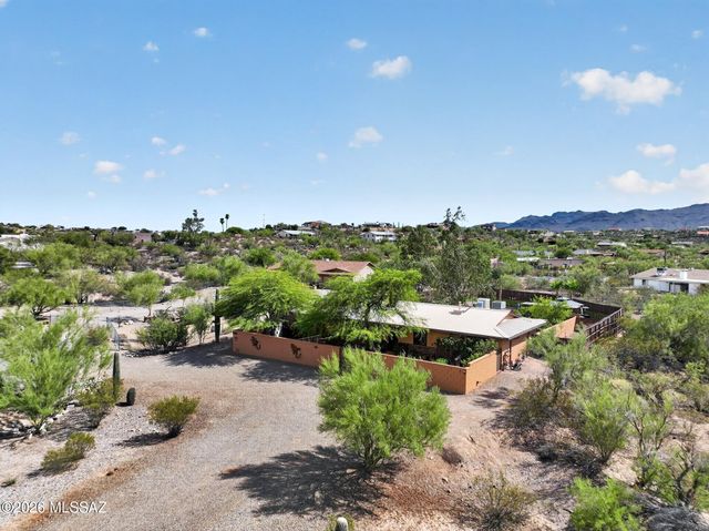 5431 W Calle De La Busca, Tucson, AZ 85745