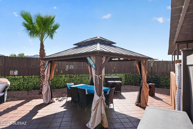 5431 W Calle De La Busca, Tucson, AZ 85745