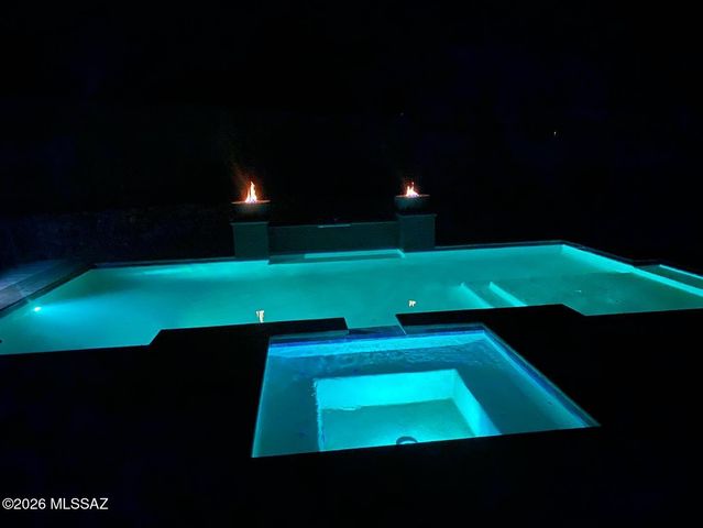 5431 W Calle De La Busca, Tucson, AZ 85745