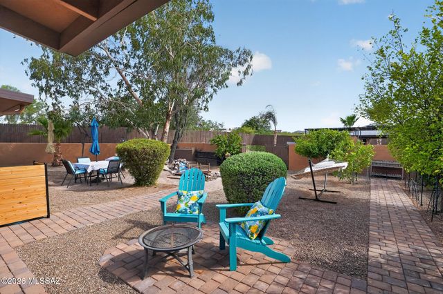 5431 W Calle De La Busca, Tucson, AZ 85745