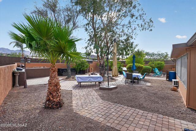 5431 W Calle De La Busca, Tucson, AZ 85745